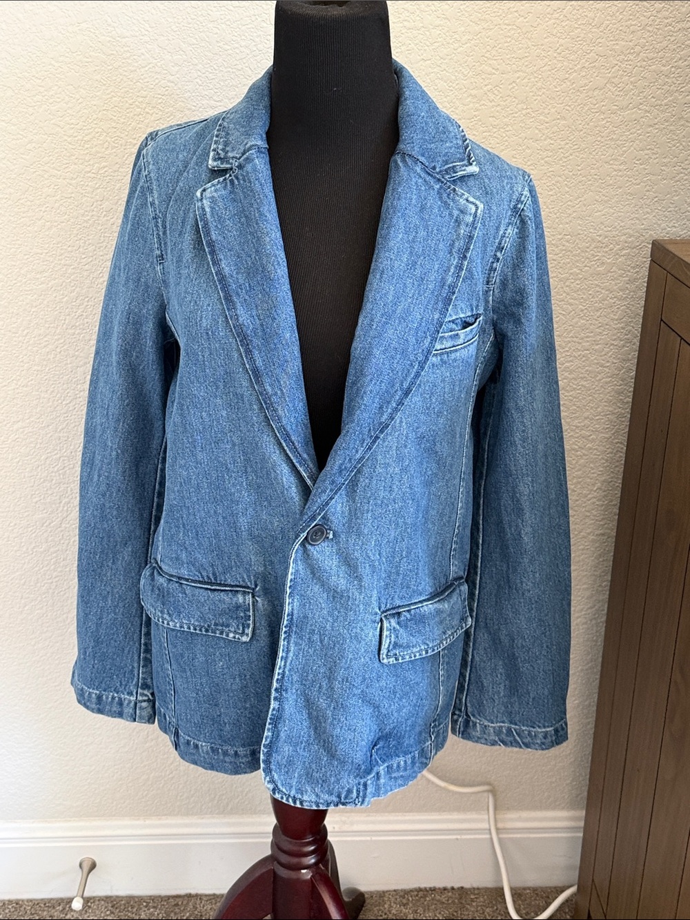GAP Light Blue Denim Jean Jacket Blazer